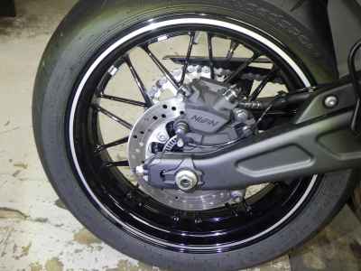 Kawasaki Z650RS 2025