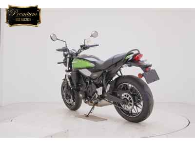 Kawasaki Z650RS 2025