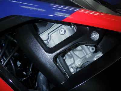 BMW M1000RR 2025