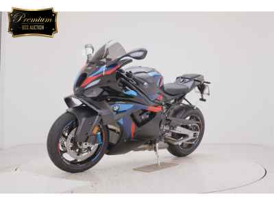 BMW M1000RR 2025