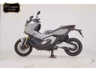 Honda X-Adv 750 2025
