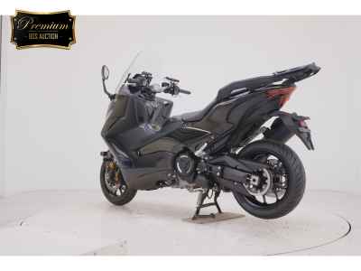 Yamaha TMAX 560 2023