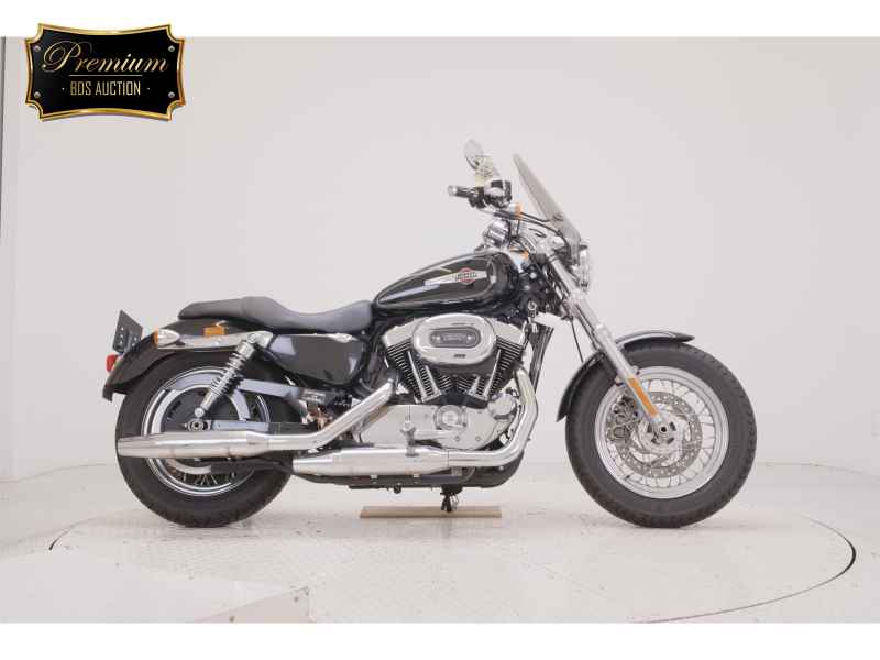 Harley-Davidson Sportster Custom XL1200C 2014