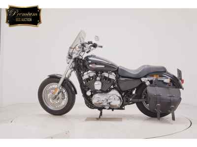 Harley-Davidson Sportster Custom XL1200C 2014
