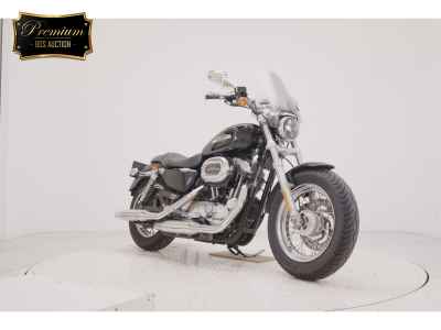 Harley-Davidson Sportster Custom XL1200C 2014