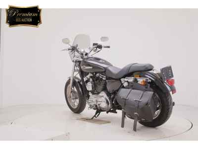 Harley-Davidson Sportster Custom XL1200C 2014