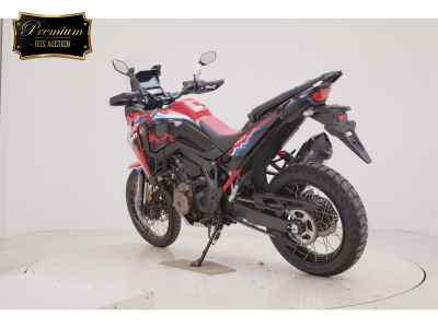 Honda CRF1100L Africa Twin DCT 2025