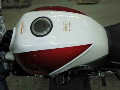Honda CB1300SF 2025