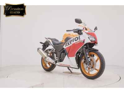 Honda CBR250R 2015