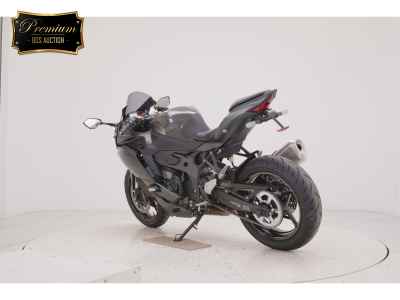 Kawasaki Ninja ZX-4R SE 2024