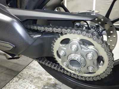 Ducati Streetfighter V4S 2021