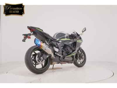 Kawasaki Ninja ZX-6R 2024