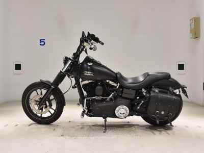 Harley-Davidson Street Bob FXDB1580 2016