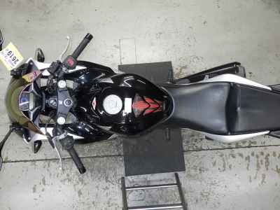 Honda CBR250R 2011