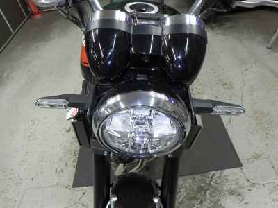 Kawasaki Z900RS 2025