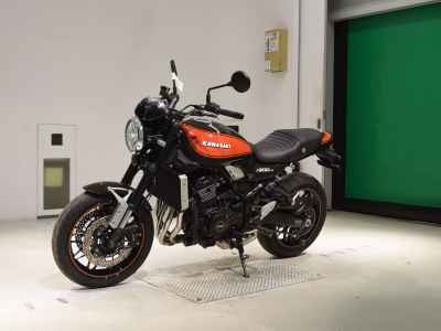 Kawasaki Z900RS 2025