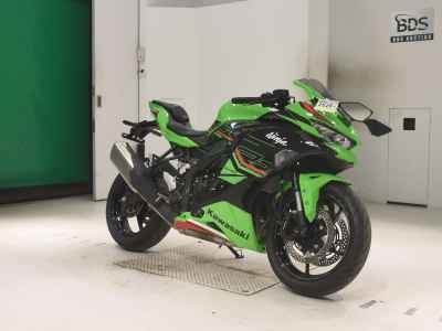 Kawasaki Ninja ZX-4RR 2025