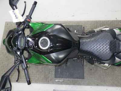 Kawasaki Z1000 2022