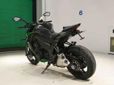 Kawasaki Z1000 2022