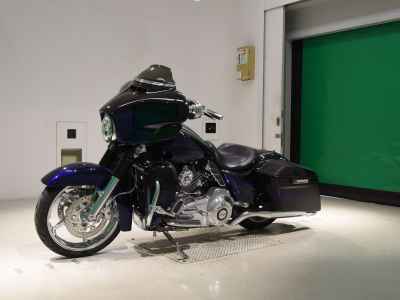 Harley-Davidson Street Glide FLHXSE1800 2015