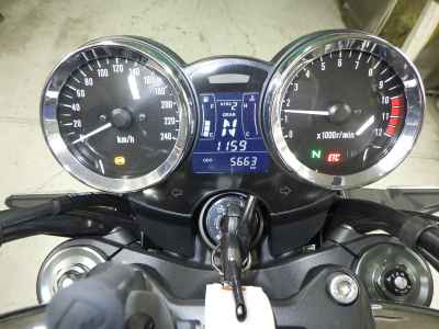 Kawasaki Z900RS 2023