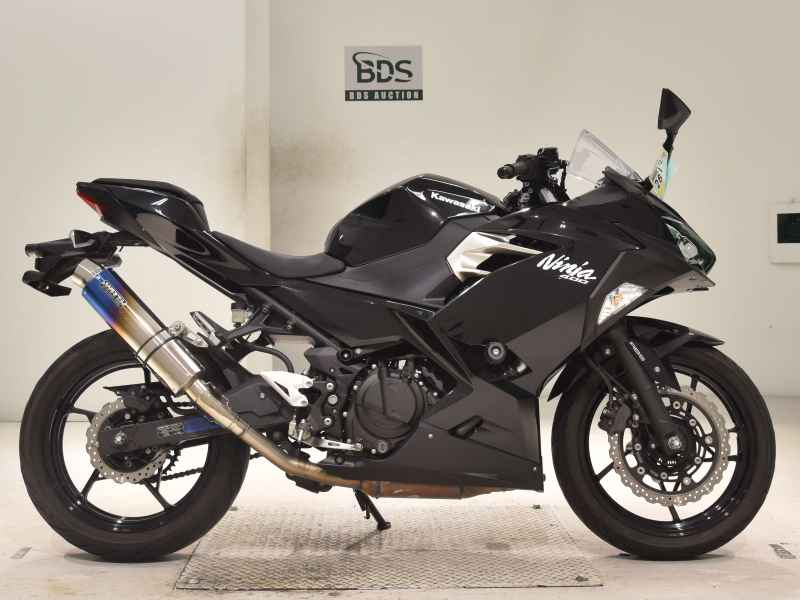 Kawasaki Ninja 400 2021