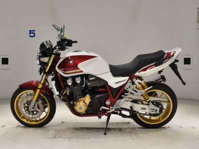 Honda CB1300SF 2023