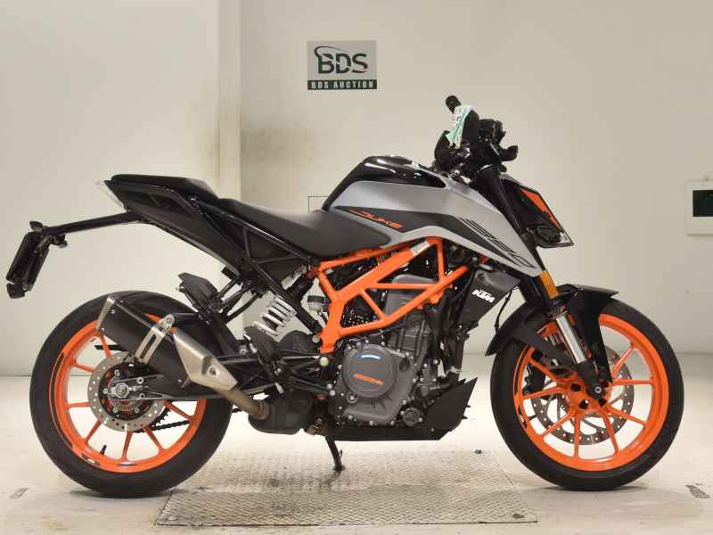 KTM 390 Duke 2021