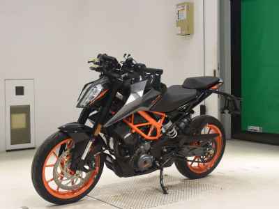 KTM 390 Duke 2021