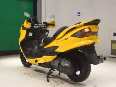 Suzuki Skywave 250M