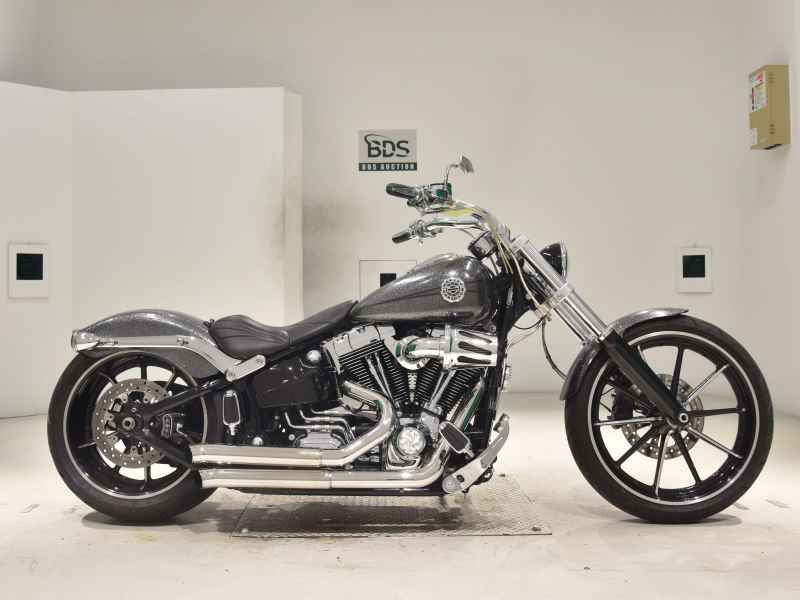 Harley-Davidson Breakout FXSB1580 2013