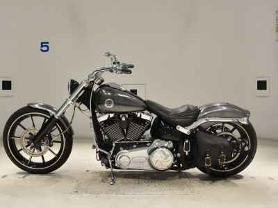Harley-Davidson Breakout FXSB1580 2013