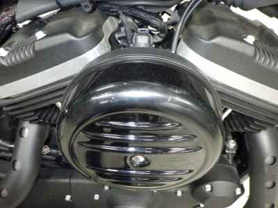 Harley-Davidson Sportster Iron XL883N 2017