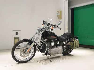 Harley-Davidson Softail FXST1580 2011