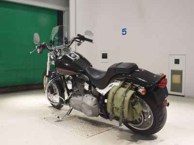 Harley-Davidson Softail FXST1580 2011