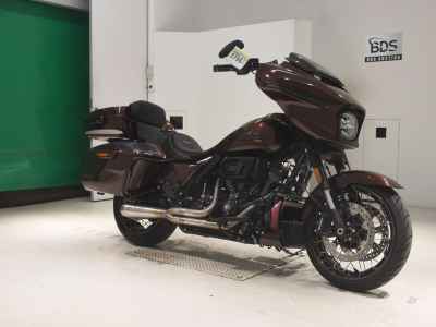 Harley-Davidson FLHXSE1980 CVO 2024
