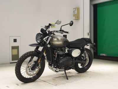 Triumph Street Scrambler 2021