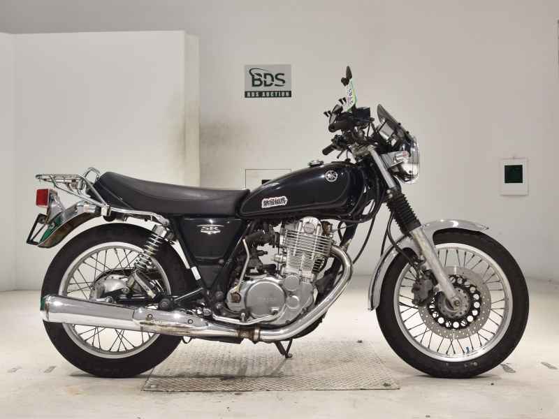 Yamaha SR400 2016