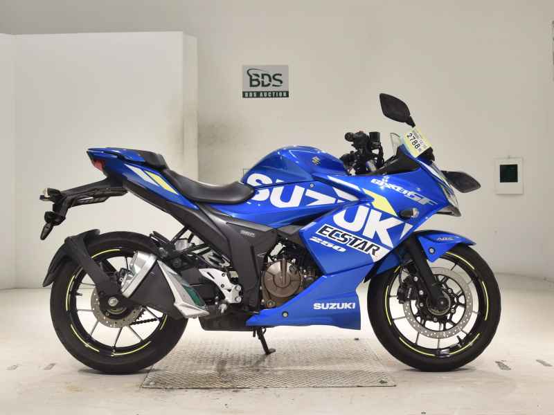 Suzuki Gixxer 250SF