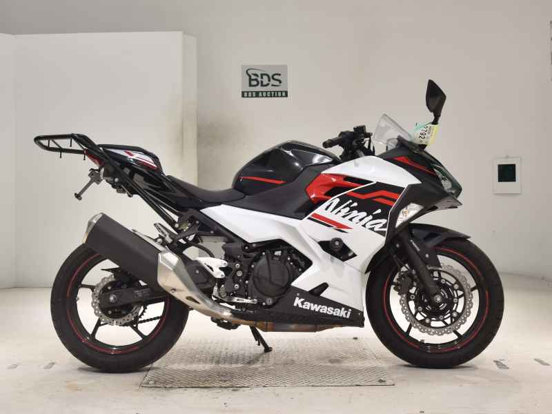 Kawasaki Ninja 400 2019