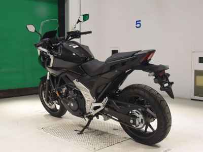 Honda NC750X DCT 2025