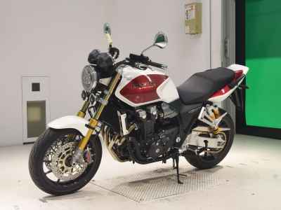 Honda CB1300SF 2025