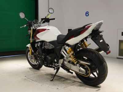 Honda CB1300SF 2025