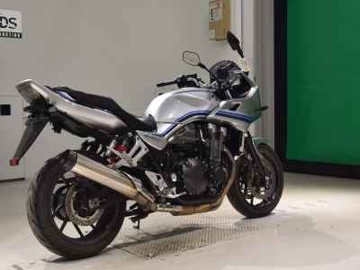 Honda CB1300 Super Boldor 2023