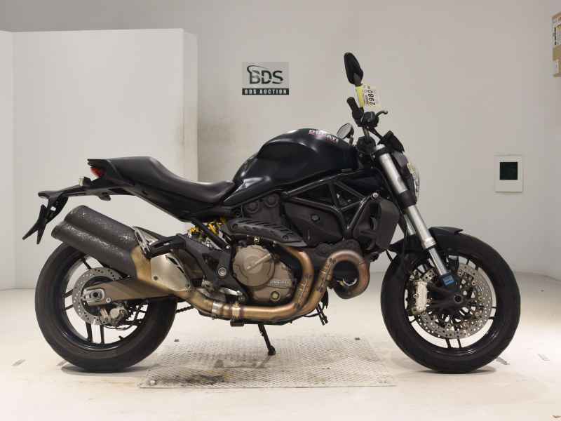 Ducati Monster 821 2015