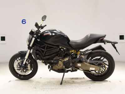 Ducati Monster 821 2015