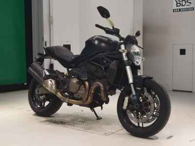 Ducati Monster 821 2015