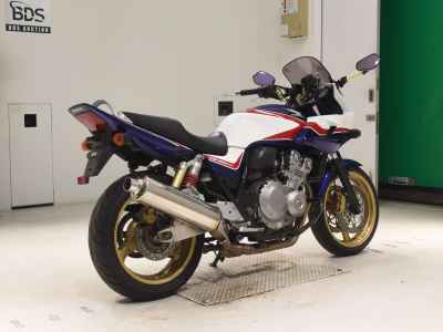 Honda CB400 Super Boldor 2009