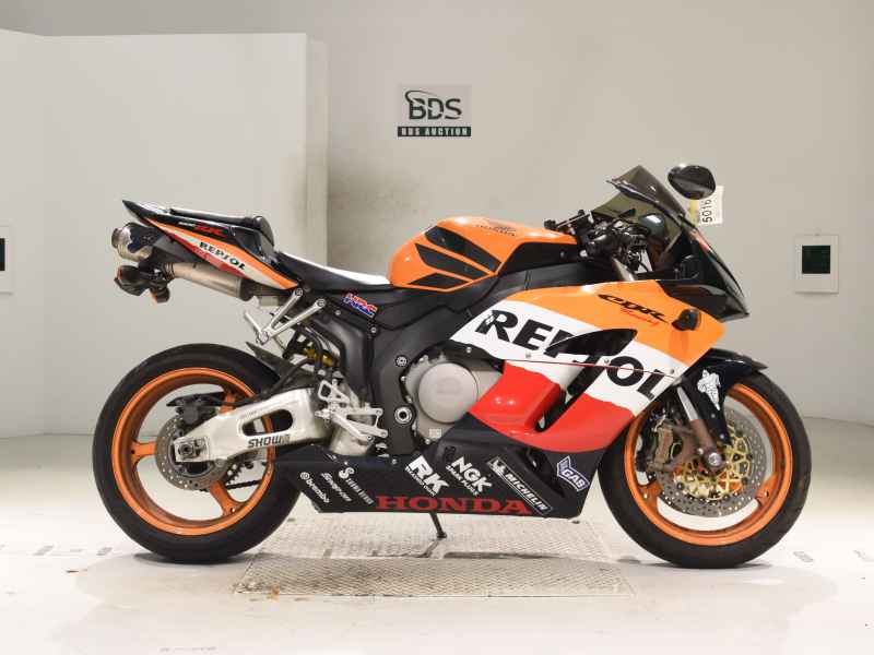 Honda CBR1000RR 2005