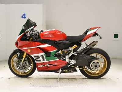 Ducati Panigale V2 Bayliss 2022